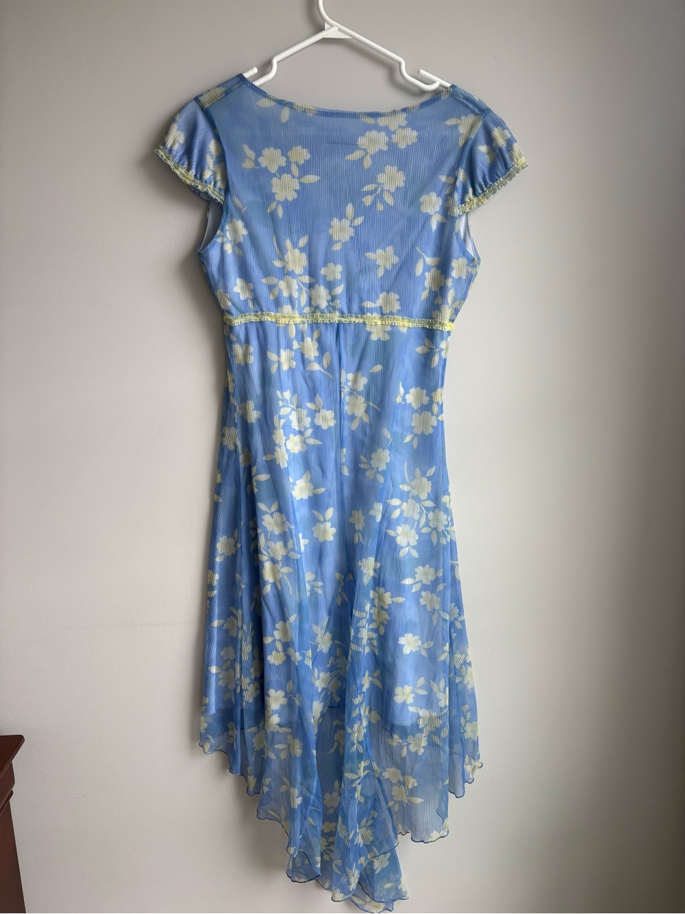 Light Blue Floral High-Low Dress - Picture 5 of 7